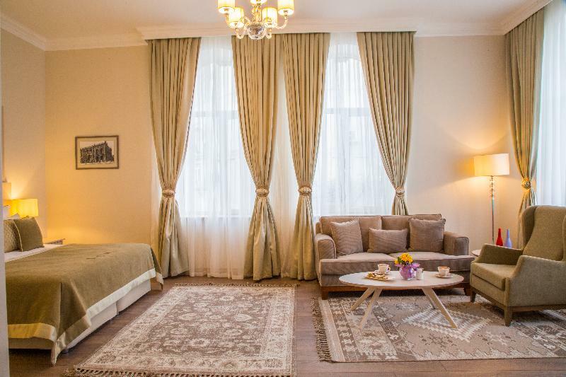Boutique Palace Hotel Baku Exterior photo